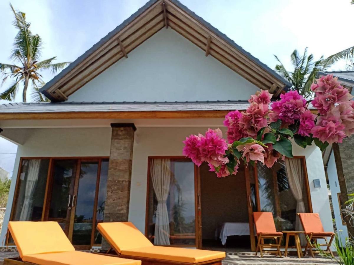 Villa Ume Tenang Nusa Penida Exterior photo
