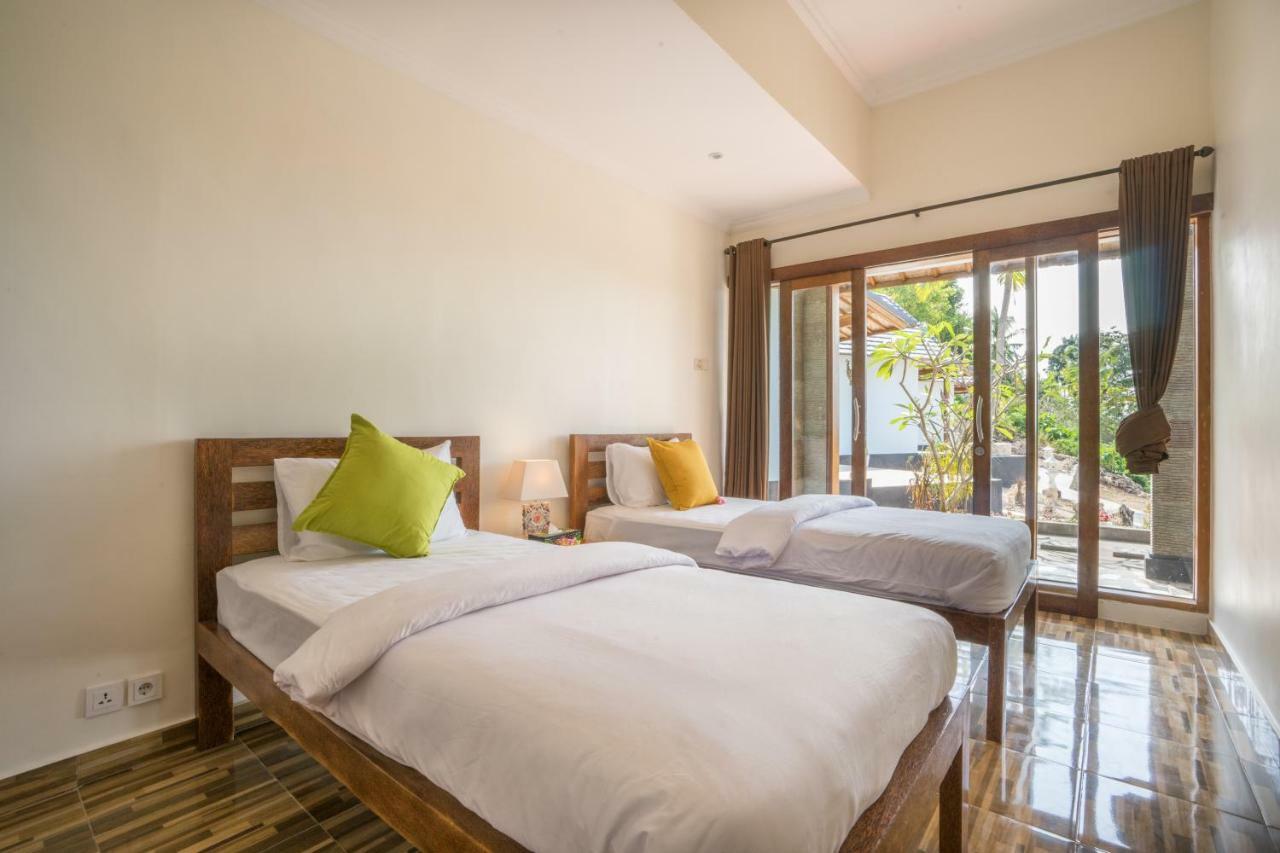 Villa Ume Tenang Nusa Penida Exterior photo