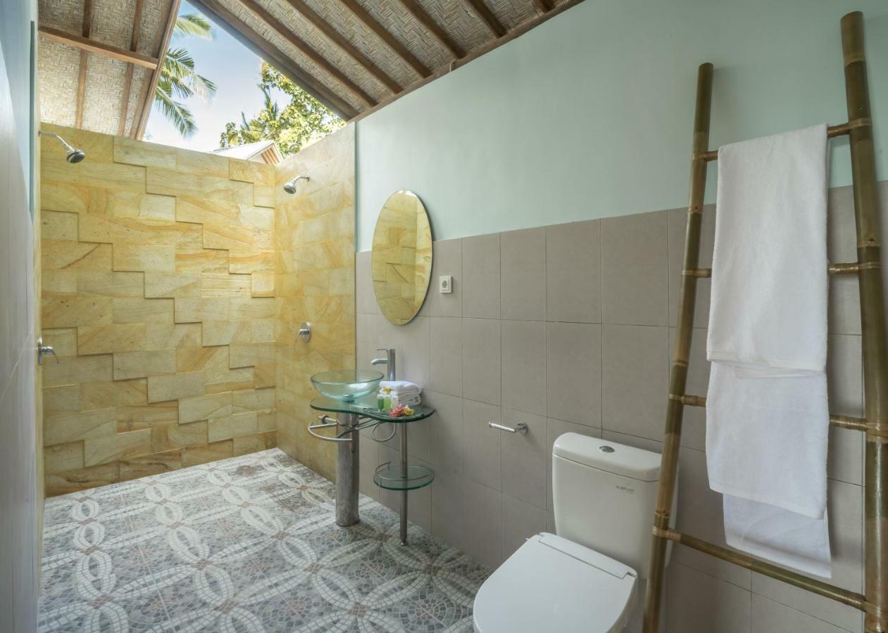 Villa Ume Tenang Nusa Penida Exterior photo